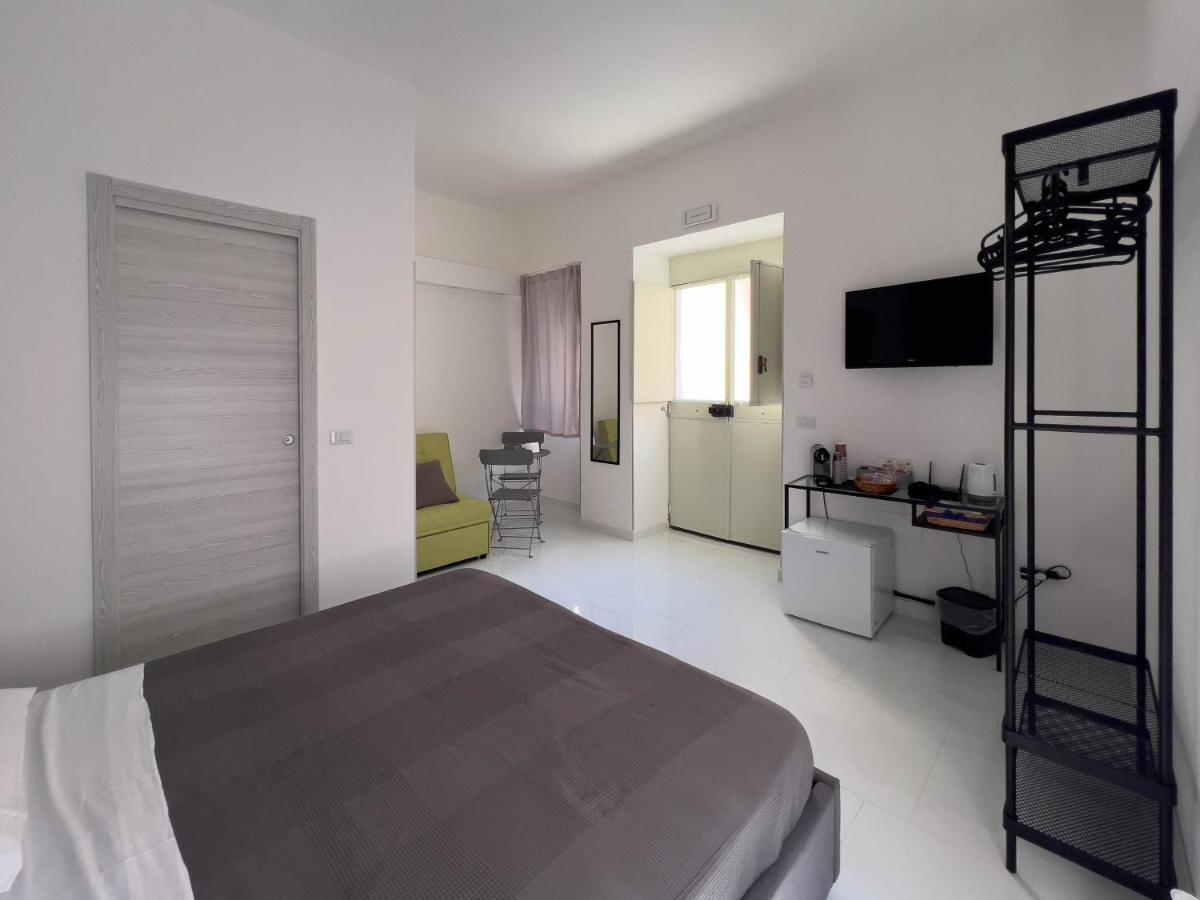 Casa Gale - House In Catania Center Appartement Buitenkant foto