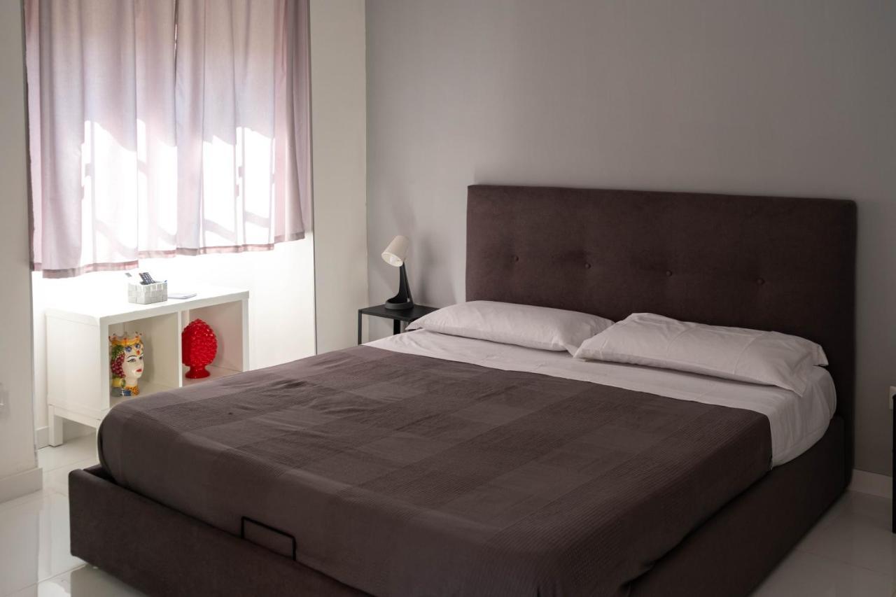 Casa Gale - House In Catania Center Appartement Buitenkant foto